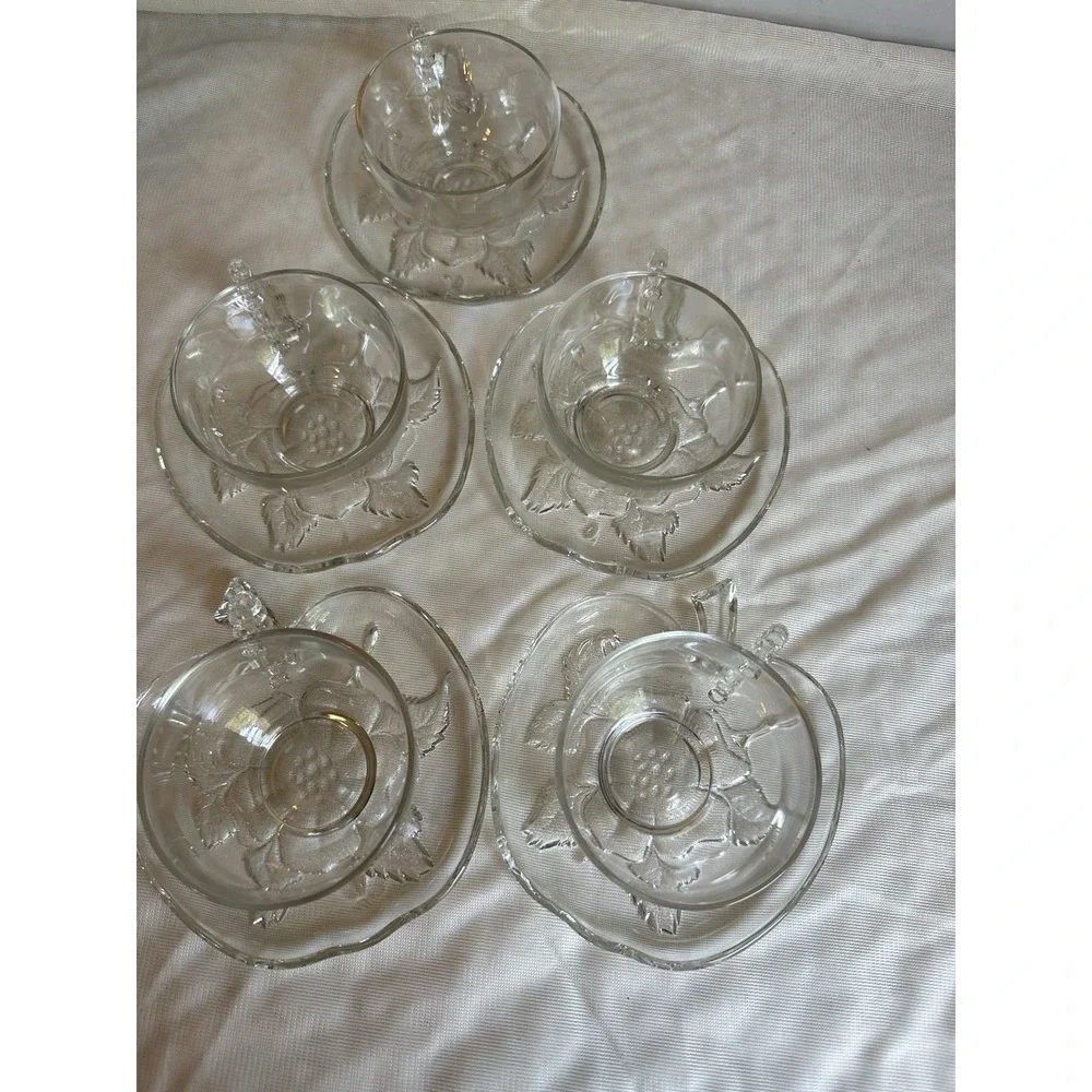Clear Glass Apple-Shaped Floral Plates and Bowls 5 Piezas Pressed Set